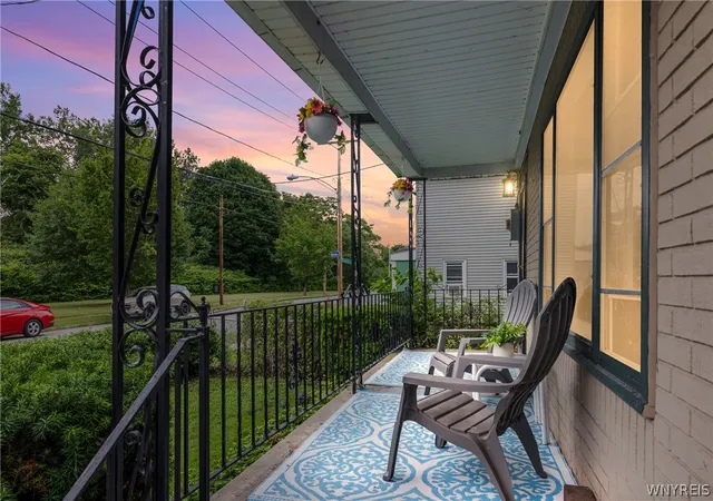 Photo 2 of Sale Pending at 243 Mackinaw St, Buffalo, NY 14204 | MLS# B1696429 | Listing updated on 2026-09-13
