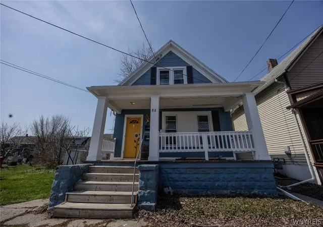 Photo 2 of Sale Pending at 86 Guernsey St, Buffalo, NY 14207 | MLS# B1697010 | Listing updated on 2026-08-17