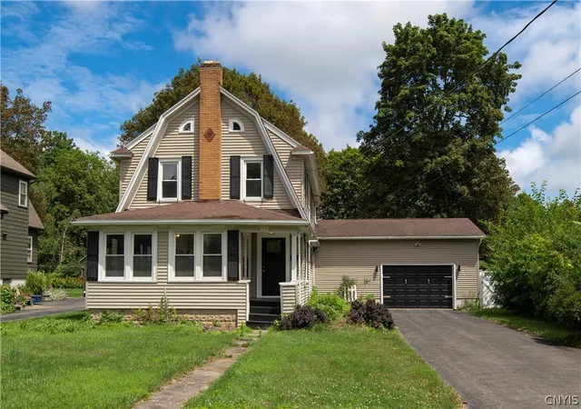 Single family home for sale at 111 Charing Rd, Syracuse, NY 13214 | MLS# S1696581