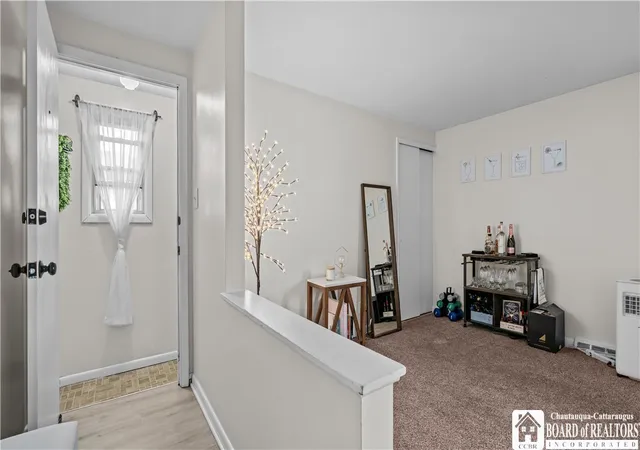 Listing Photo 5 - Condo for sale in building located at 101 Poinciana Pkwy, Buffalo, NY 14225
