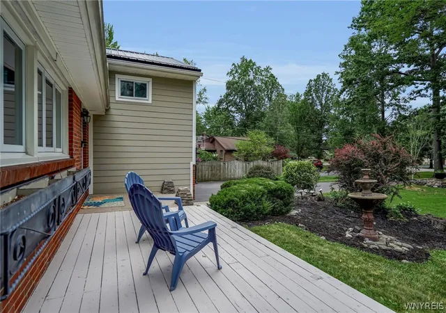 Photo 4 of Single family home for sale at 265 Paradise Rd, Amherst, NY 14051 | MLS# B1696741 | Listing updated on 2026-09-11