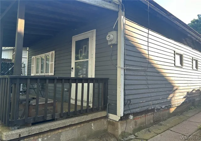 Photo 3 of Single family home for sale at 28 Davey St, Buffalo, NY 14206 | MLS# B1697192 | Listing updated on 2026-08-26
