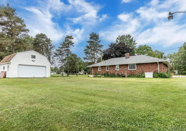 Photo 3 of Sale Pending at 10413 Erie Rd, Irving, NY 14081 | MLS# B1694740 | Listing updated on 2026-08-26