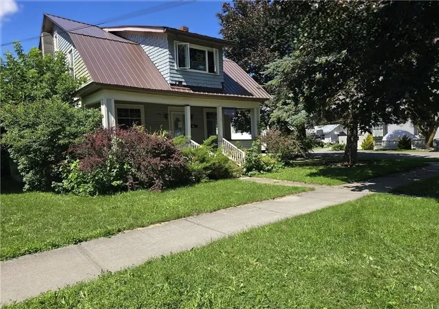Photo 1 of Single family home for sale at 401 Rensselaer Ave, Ogdensburg, NY 13669 | MLS# R1696641 | Listing updated on 2026-09-13