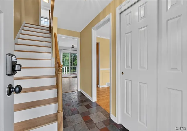 Photo 4 of Sale Pending at 419 Blueberry Ln, Syracuse, NY 13219 | MLS# S1696477 | Listing updated on 2026-08-20