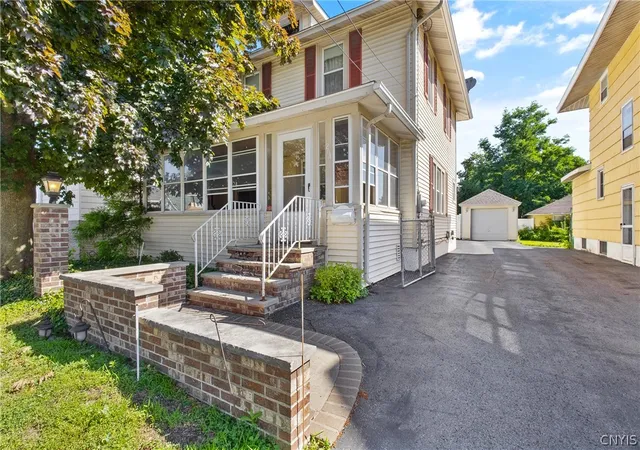 Photo 1 of Sale Pending at 204 Martin St, Syracuse, NY 13208 | MLS# S1695201 | Listing updated on 2026-08-10