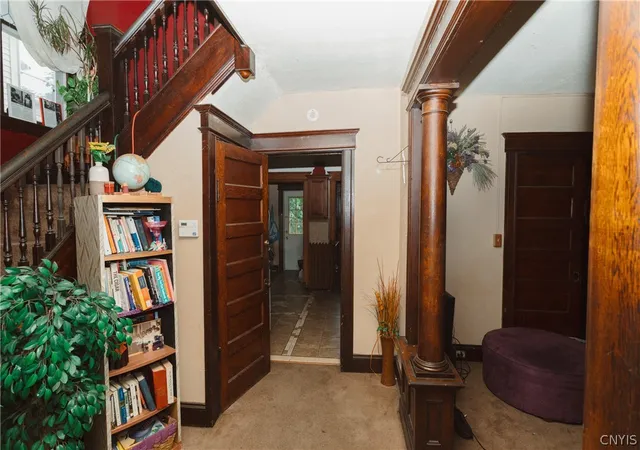 Photo 2 of Single family home for sale at 400 Graves St, Syracuse, NY 13203 | MLS# S1697407 | Listing updated on 2026-09-10