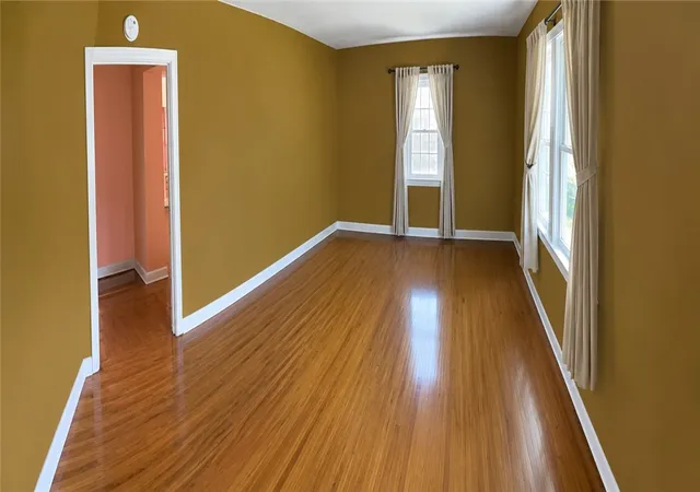 Photo 4 of Sale Pending at 664 Carter St, Rochester, NY 14621 | MLS# R1696922 | Listing updated on 2026-08-16