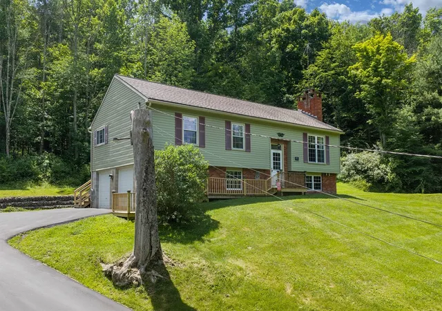 Photo 3 of Sale Pending at 141 Hulbert Hl Rd, Bainbridge, NY 13733 | MLS# R1697098 | Listing updated on 2026-09-16