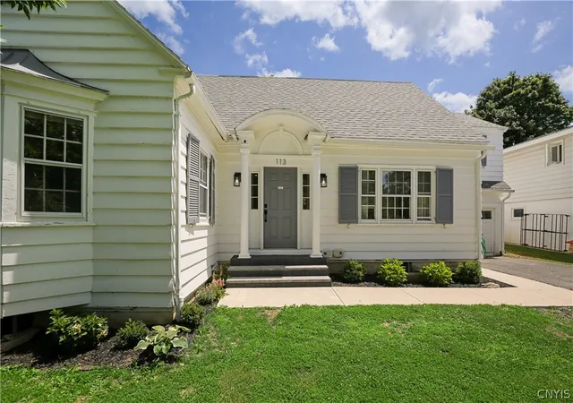 Photo 2 of Single family home for sale at 113 Hatherly Rd, Syracuse, NY 13224 | MLS# S1697289 | Listing updated on 2026-08-25