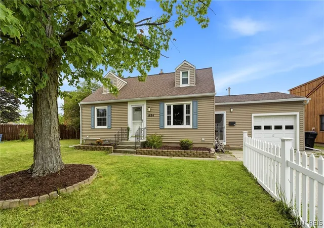 Photo 1 of Sale Pending at 1834 Parker Blvd, Tonawanda, NY 14150 | MLS# B1695521 | Listing updated on 2026-08-06
