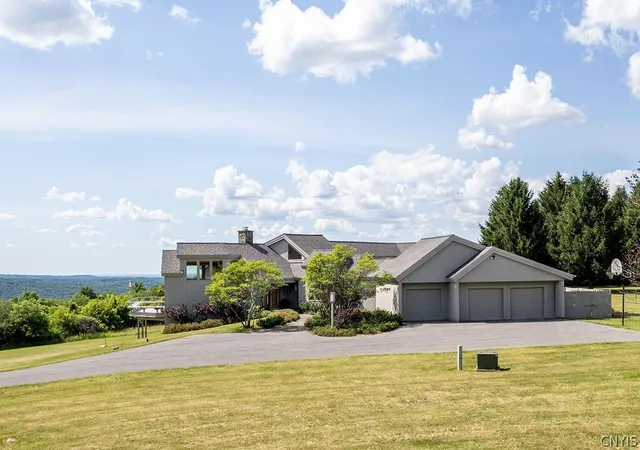 Photo 1 of Sale Pending at 4171 Lorenzo Farm Rd, Cazenovia, NY 13035 | MLS# S1696673 | Listing updated on 2026-08-19