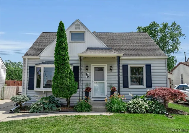 Photo 1 of Sale Pending at 409 Northwood Dr, Buffalo, NY 14223 | MLS# B1694603 | Listing updated on 2026-08-04