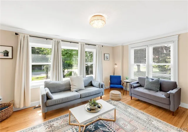 Photo 4 of Sale Pending at 3028 E Lake Rd, Skaneateles, NY 13152 | MLS# S1697665 | Listing updated on 2026-08-27