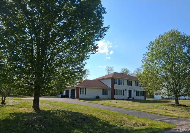Photo 1 of Single family home for sale at 3727 Westvale Dr, Cortlandville, NY 13045 | MLS# S1697022 | Listing updated on 2026-08-18
