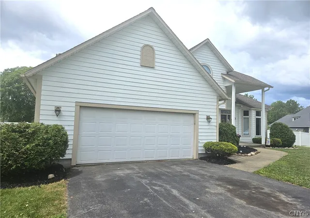 Photo 2 of Sale Pending at 8683 Zircon Ln, Rome, NY 13440 | MLS# S1666103 | Listing updated on 2026-08-24