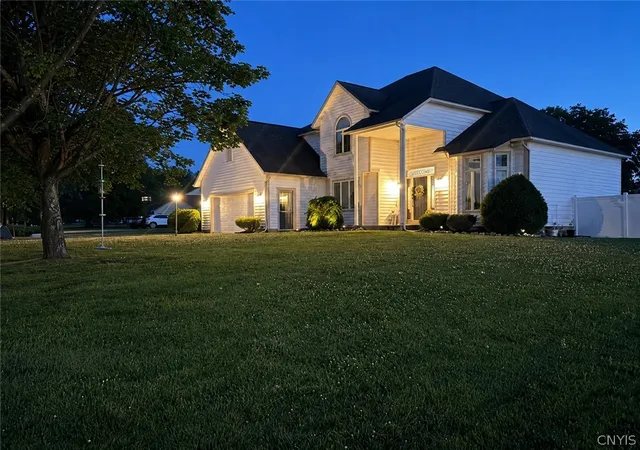Photo 3 of Sale Pending at 8683 Zircon Ln, Rome, NY 13440 | MLS# S1666103 | Listing updated on 2026-08-24