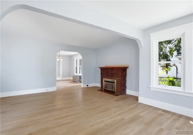 Photo 4 of Single family home for sale at 44 Arlington Rd, Buffalo, NY 14221 | MLS# B1697512 | Listing updated on 2026-09-10