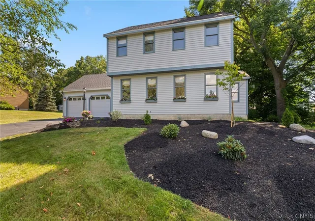 Photo 1 of Sale Pending at 4929 Limehill Dr, Syracuse, NY 13215 | MLS# S1697828 | Listing updated on 2026-09-11