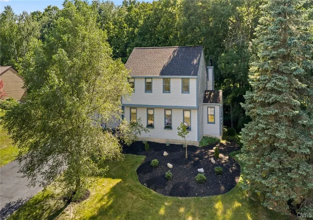 Photo 2 of Sale Pending at 4929 Limehill Dr, Syracuse, NY 13215 | MLS# S1697828 | Listing updated on 2026-09-11