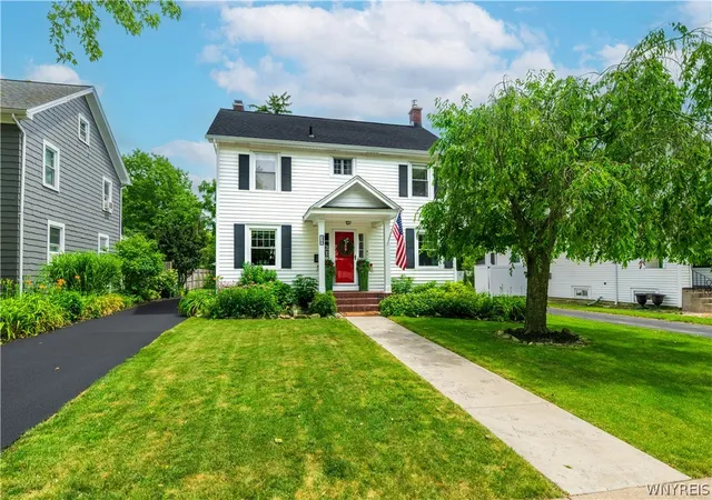 Photo 1 of Sale Pending at 38 Hirschfield Dr, Buffalo, NY 14221 | MLS# B1698201 | Listing updated on 2026-09-08
