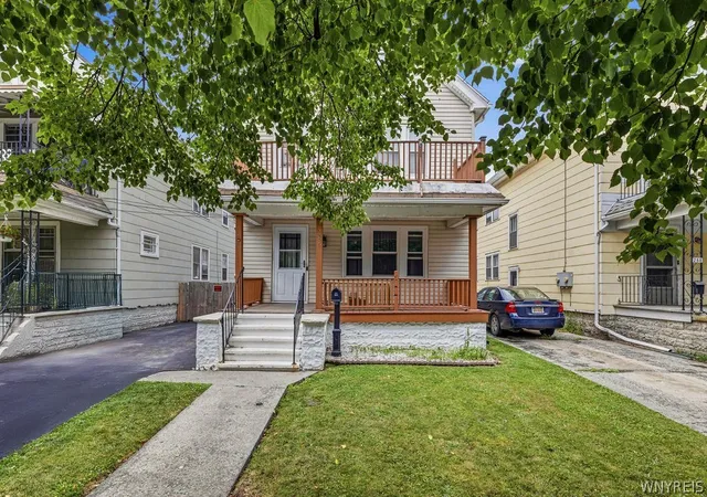 Photo 2 of Sale Pending at 286 Newfield St, Buffalo, NY 14207 | MLS# B1696404 | Listing updated on 2026-09-01