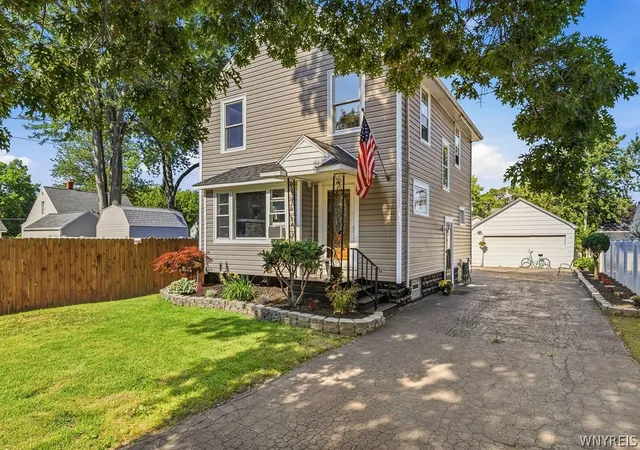 Photo 1 of Single family home for sale at 620 86th Street, Niagara Falls, NY 14304 | MLS# B1688711 | Listing updated on 2026-09-10