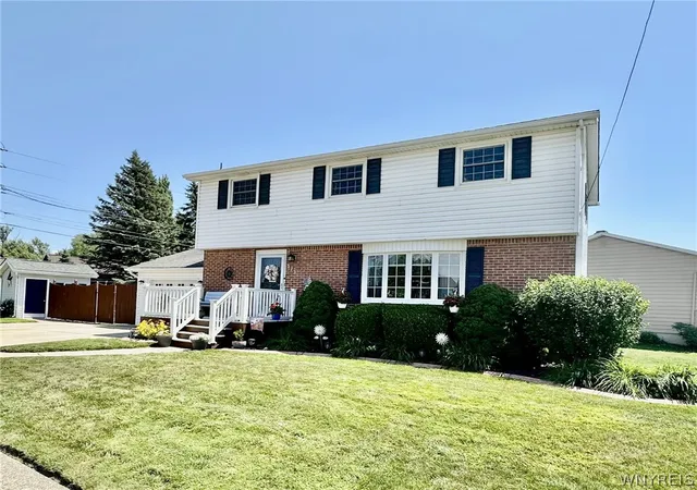 Photo 2 of Sale Pending at 573 Columbia Ave, Depew, NY 14043 | MLS# B1697503 | Listing updated on 2026-08-20
