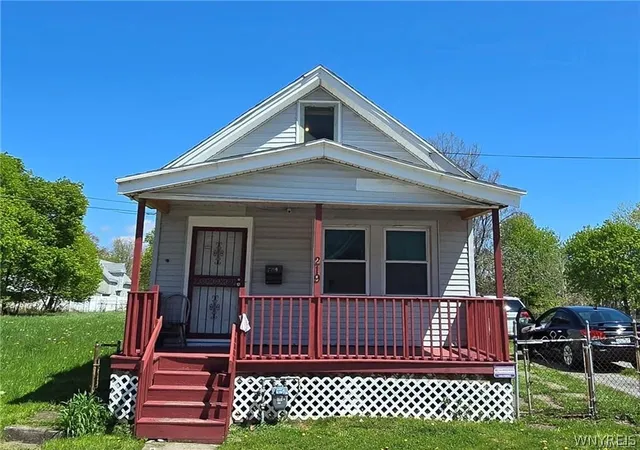Photo 1 of Single family home for sale at 219 Grey St, Buffalo, NY 14211 | MLS# B1698403 | Listing updated on 2026-09-15