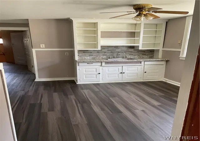 Listing Photo 5 - Condo for sale in building located at 241 Weimar St, Buffalo, NY 14206