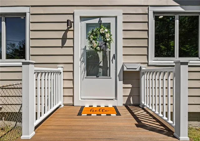 Photo 4 of Sale Pending at 714 Otis St, Rochester, NY 14606 | MLS# R1698240 | Listing updated on 2026-08-19