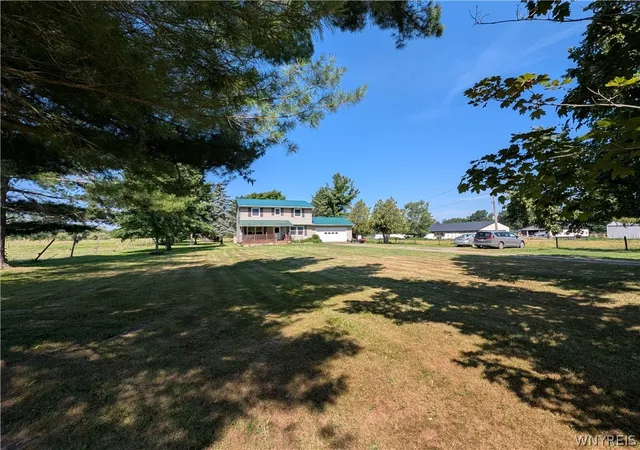 Photo 2 of Sale Pending at 3402 Fruit Ave, Medina, NY 14103 | MLS# B1698116 | Listing updated on 2026-08-20