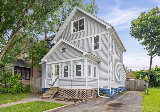 Photo 3 of Sale Pending at 77 Avis St, Rochester, NY 14615 | MLS# R1698463 | Listing updated on 2026-08-31