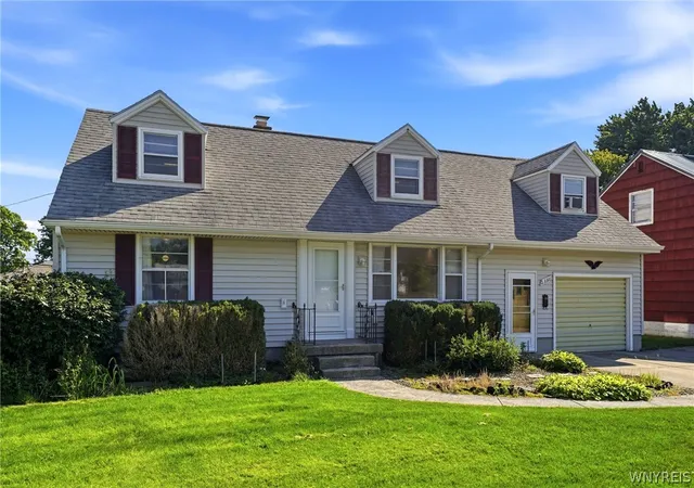 Photo 1 of Sale Pending at 3311 Cox Dr, Buffalo, NY 14219 | MLS# B1697785 | Listing updated on 2026-09-03