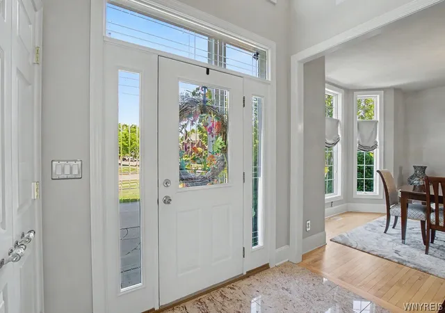 Photo 3 of Sale Pending at 177 Promenade Ln, Buffalo, NY 14221 | MLS# B1698501 | Listing updated on 2026-09-01