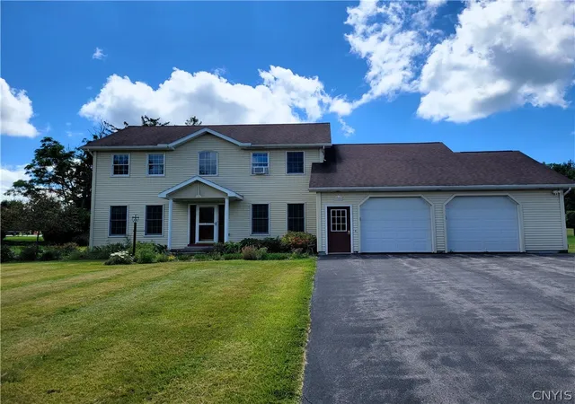 Photo 1 of Single family home for sale at 6585 Butera Dr, Auburn, NY 13021 | MLS# S1698296 | Listing updated on 2026-08-12
