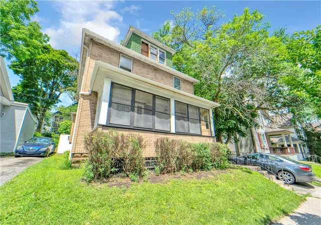 Photo 1 of Sale Pending at 160 Driving Park Ave, Rochester, NY 14613 | MLS# R1697471 | Listing updated on 2026-08-11