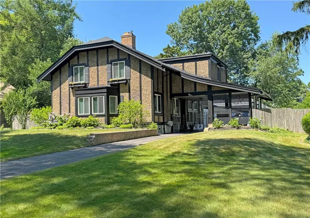 Photo 1 of Sale Pending at 198 Penfield Rd, Rochester, NY 14610 | MLS# R1698741 | Listing updated on 2026-08-20