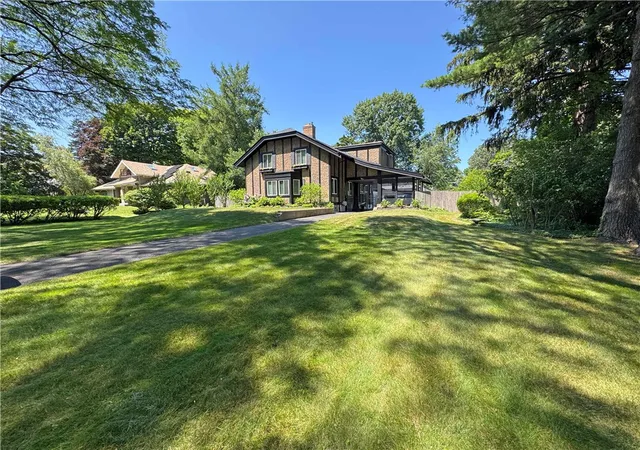 Photo 2 of Sale Pending at 198 Penfield Rd, Rochester, NY 14610 | MLS# R1698741 | Listing updated on 2026-08-20