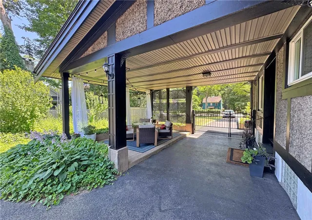 Photo 3 of Sale Pending at 198 Penfield Rd, Rochester, NY 14610 | MLS# R1698741 | Listing updated on 2026-08-20