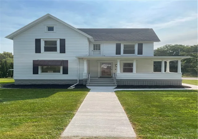 Single family home for sale at 54 S Main St, Holley, NY 14470 | MLS# R1698750