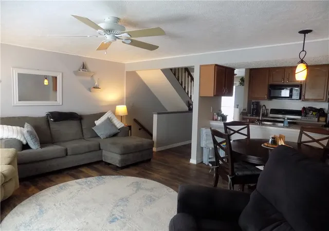 Listing Photo 5 - Condo for sale in building located at 24 Jordache Ln, Spencerport, NY 14559