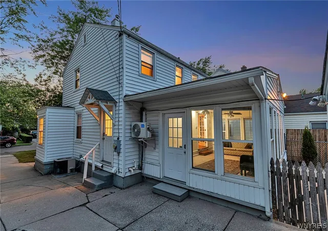 Photo 4 of Single family home for sale at 201 Midland Ave, Buffalo, NY 14223 | MLS# B1697987 | Listing updated on 2026-09-12