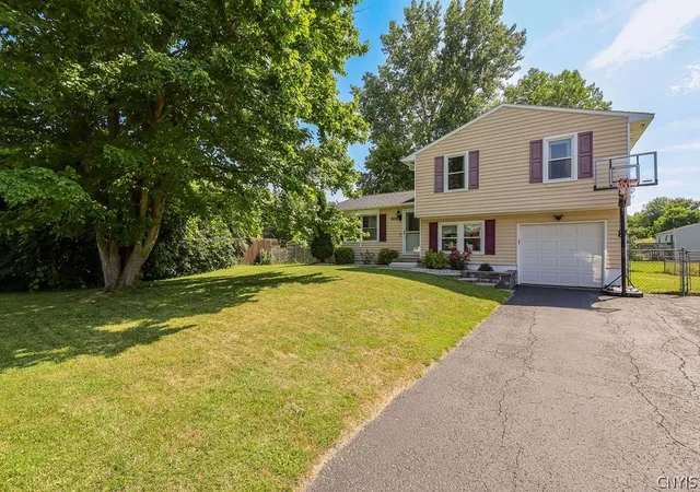 Photo 1 of Sale Pending at 8038 Candela Ln, Clay, NY 13041 | MLS# S1698104 | Listing updated on 2026-08-05