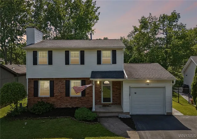 Photo 1 of Sale Pending at 215 Brockmoore Dr, East Amherst, NY 14051 | MLS# B1694563 | Listing updated on 2026-08-27