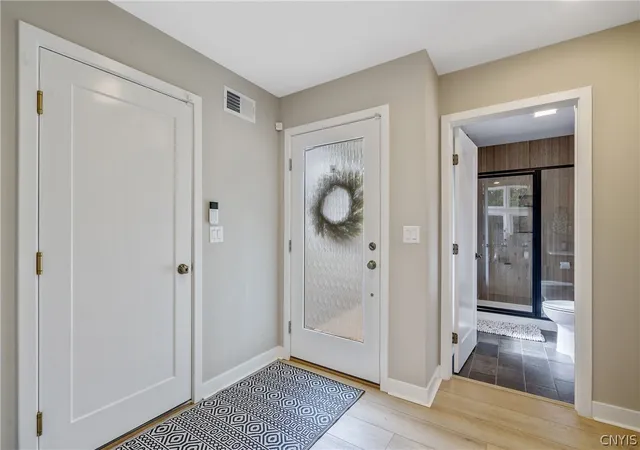 Photo 3 of Sale Pending at 95 Xavier Cir, Syracuse, NY 13210 | MLS# S1699062 | Listing updated on 2026-08-28