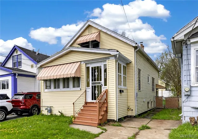 Single family home for sale at 504 Hewitt Ave, Buffalo, NY 14215 | MLS# B1699083