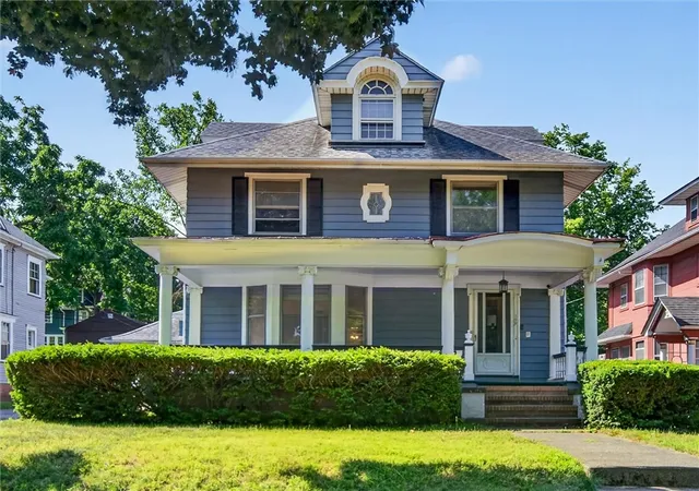 Photo 2 of Sale Pending at 199 Seneca Pkwy, Rochester, NY 14613 | MLS# R1699073 | Listing updated on 2026-08-14