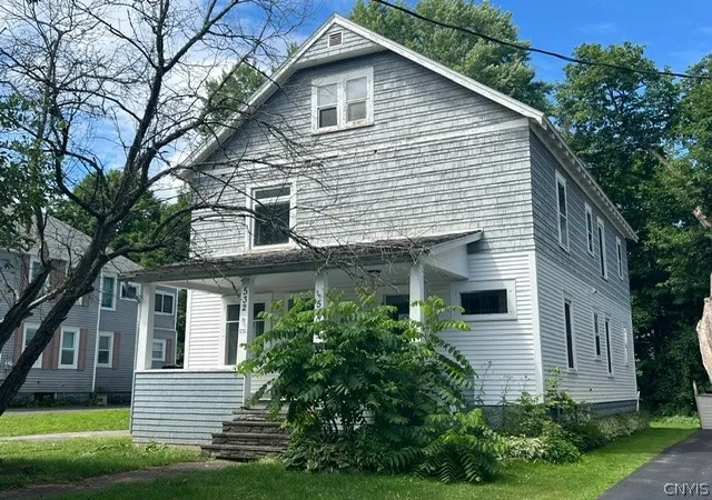 Photo 3 of Sale Pending at 530 Broadway, Oneida, NY 13421 | MLS# S1699051 | Listing updated on 2026-08-12