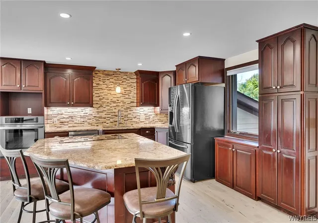 Photo 3 of Single family home for sale at 5300 Shimerville Rd, Clarence, NY 14031 | MLS# B1699054 | Listing updated on 2026-08-07